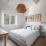 Casa Fil A Cozy Near To The Center, Private Parking דירה